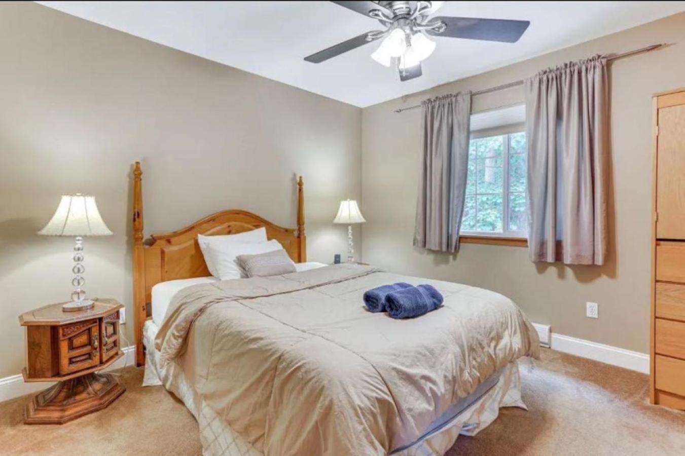 Charming, Restful Getaway Villa Bushkill Bagian luar foto